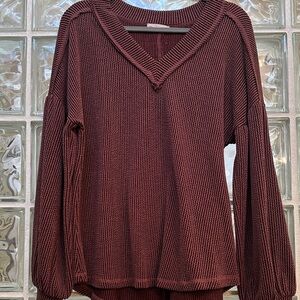 New In boutique V-Neck Ribbed Knit top- Burgundy